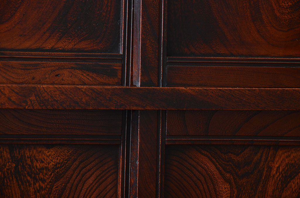 アンティーク家具　古民具・骨董　高級品!三方欅材の二段重ね三尺水屋箪笥