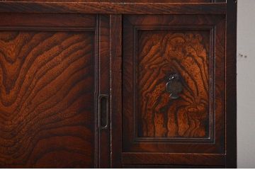 アンティーク家具　古民具・骨董　高級品!三方欅材の二段重ね三尺水屋箪笥