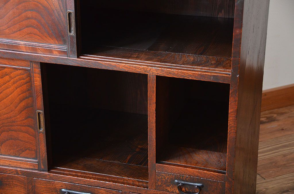 アンティーク家具　古民具・骨董　高級品!三方欅材の二段重ね三尺水屋箪笥