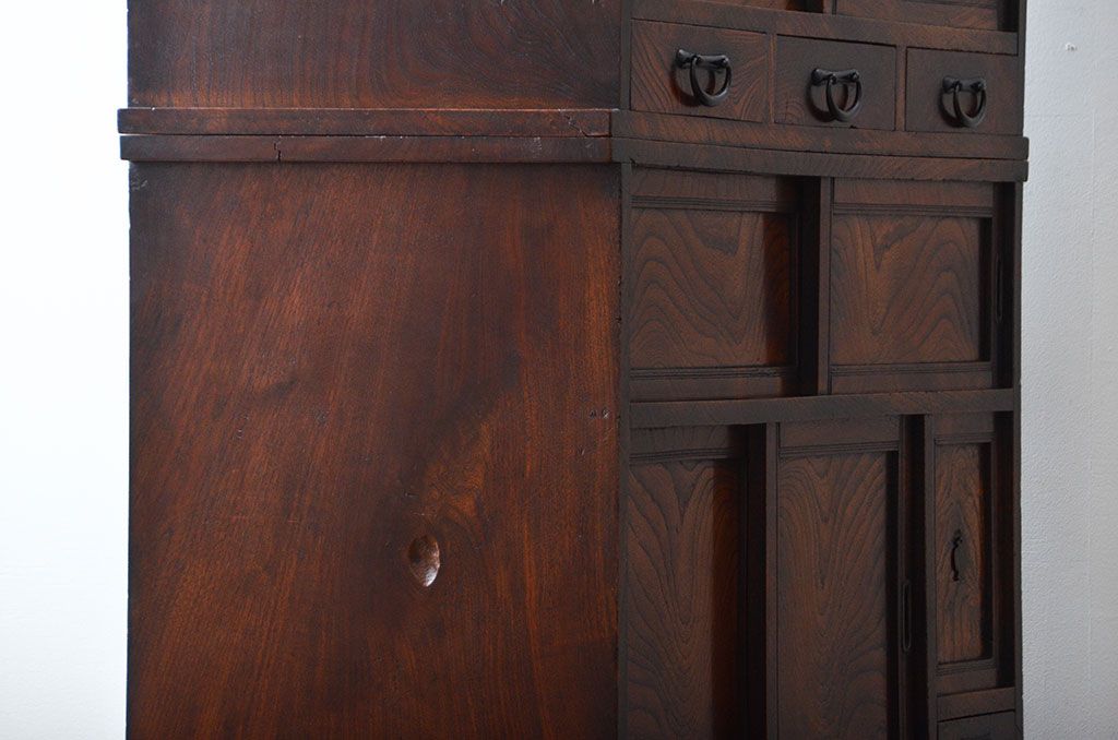 アンティーク家具　古民具・骨董　高級品!三方欅材の二段重ね三尺水屋箪笥