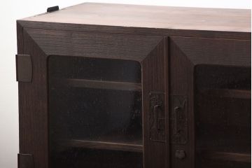 アンティーク家具　和製アンティーク　古い桐材の鉄脚付きローボード(1)