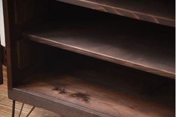 アンティーク家具　和製アンティーク　古い桐材の鉄脚付きローボード(1)