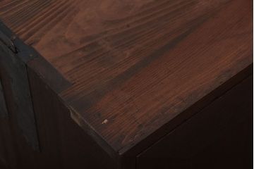 アンティーク家具　和製アンティーク　古い桐材の鉄脚付きローボード(2)