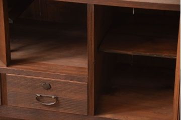 アンティーク家具　和製アンティーク　古い桐材の鉄脚付きローボード(3)