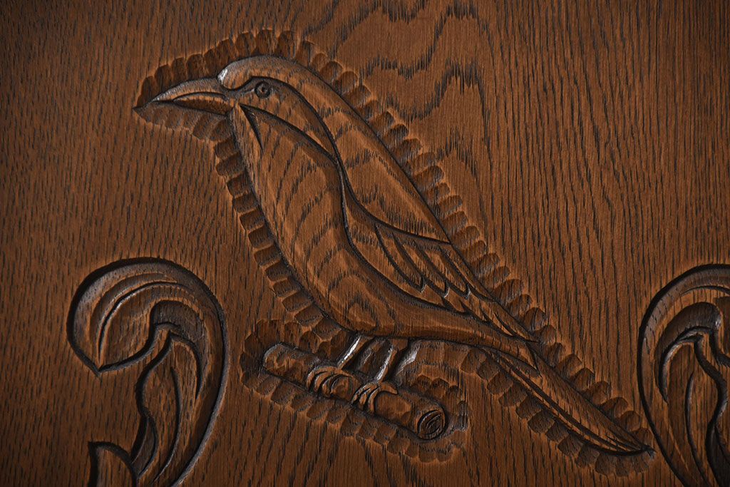 中古　永田良介商店製　高級品!鳥の彫刻が施されたおしゃれな扉