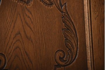 中古　永田良介商店製　高級品!鳥の彫刻が施されたおしゃれな扉