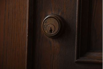 中古　両開き　永田良介商店製!優美で高級な親子ドア(定価約58万円)