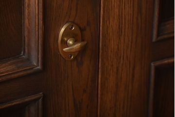 中古　両開き　永田良介商店製!優美で高級な親子ドア(定価約58万円)