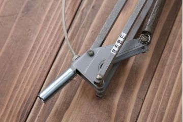 昭和レトロ　山田照明　シンプルな古いZライト(1)