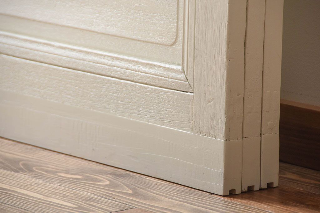 アンティーク　店舗にぴったり!背の高いペイント引き戸3枚セット