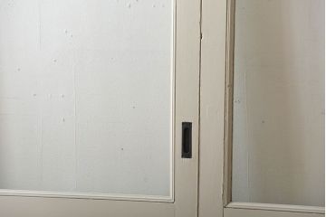 アンティーク　店舗にぴったり!背の高いペイント引き戸3枚セット
