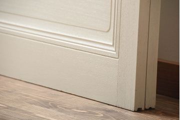 アンティーク　店舗にぴったり!背の高いペイント引き戸2枚セット