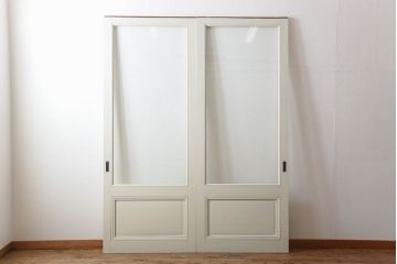 アンティーク　店舗にぴったり!背の高いペイント引き戸2枚セット