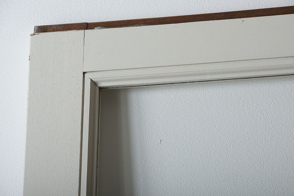 アンティーク　店舗にぴったり!背の高いペイント引き戸2枚セット