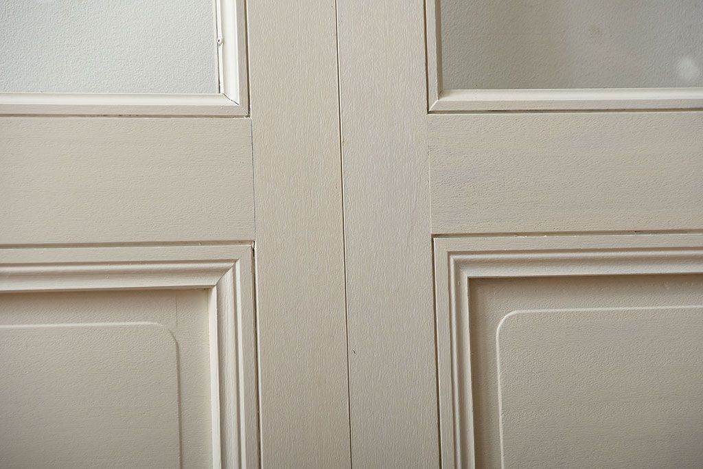 アンティーク　店舗にぴったり!背の高いペイント引き戸2枚セット