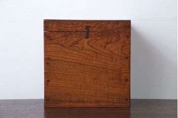 アンティーク雑貨　アンティーク　古い木製の収納箱(小箱・収納ケース)