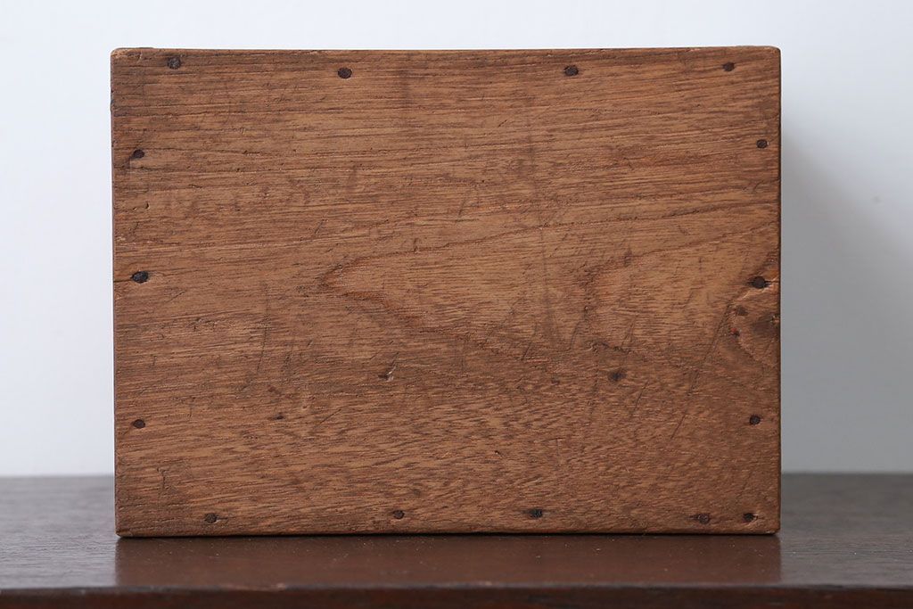 アンティーク雑貨　アンティーク　古い木製の収納箱(小箱・収納ケース)