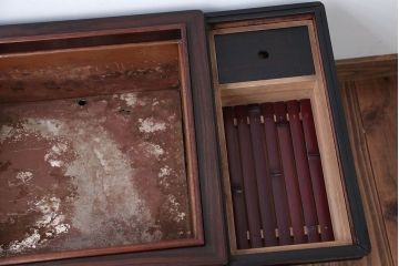 アンティーク雑貨　古民具・骨董　高級品!古い唐木材の意匠の素晴らしいアンティーク長火鉢