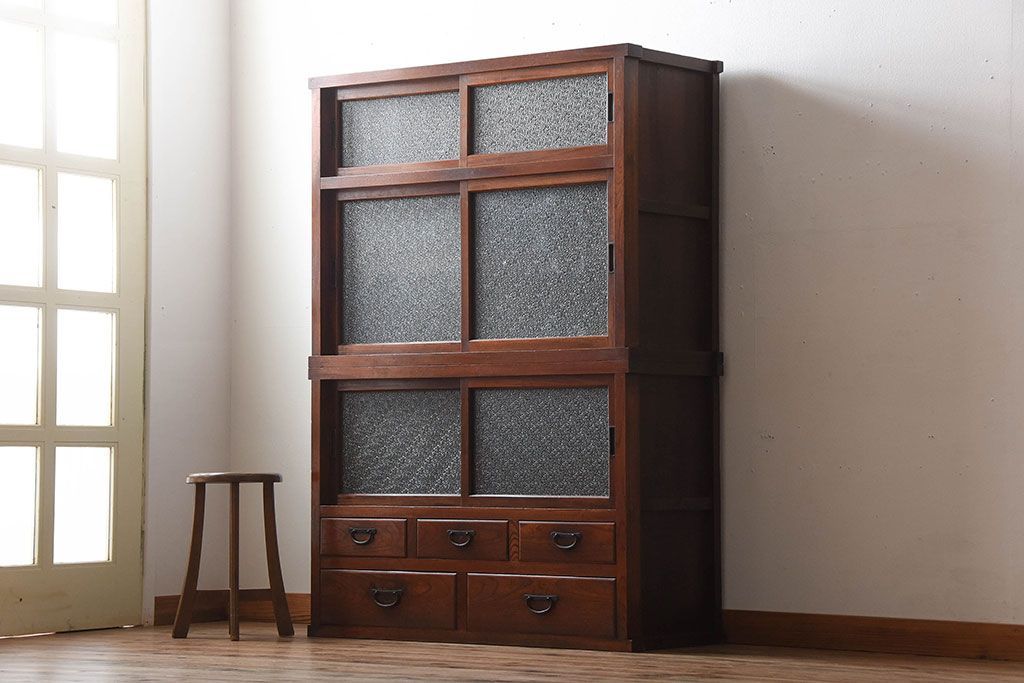 アンティーク家具　古民具・骨董　前面欅材のダイヤガラス入り重ね収納棚