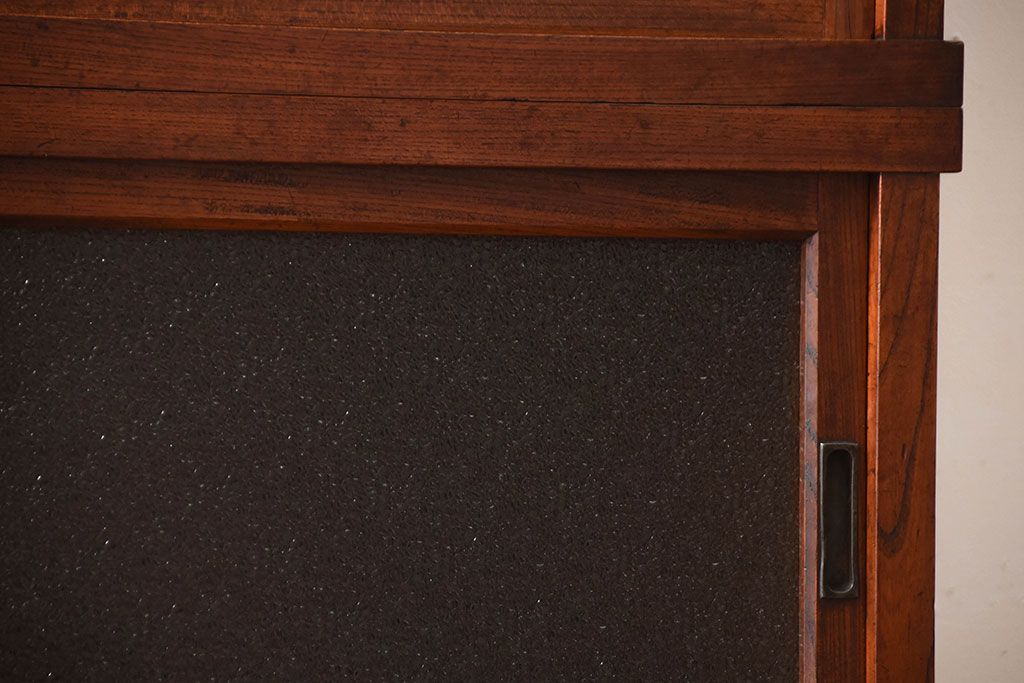 アンティーク家具　古民具・骨董　前面欅材のダイヤガラス入り重ね収納棚