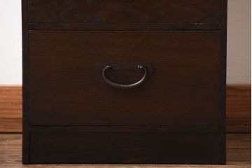 アンティーク家具　和製アンティーク　古い木製の縦型小引き出し