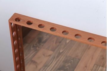 アンティーク雑貨　中古　イタリア製　ポラダ(porada)社の壁掛けミラー(鏡)箱付き(定価約6万円)