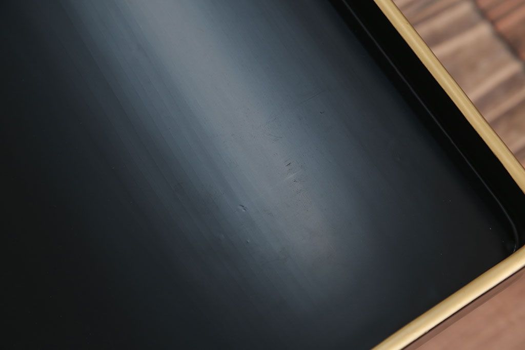 アンティーク雑貨　古民具・骨董　大正〜昭和初期・木製折り畳み膳2客(黒漆)