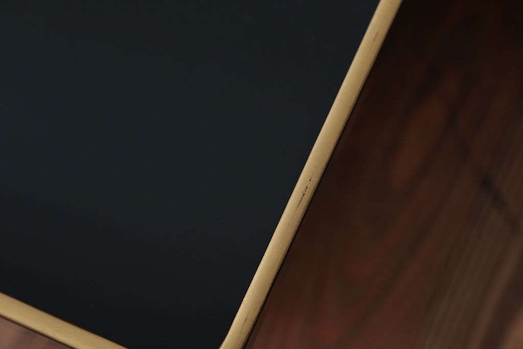 アンティーク雑貨　古民具・骨董　大正〜昭和初期・木製折り畳み膳2客(黒漆)