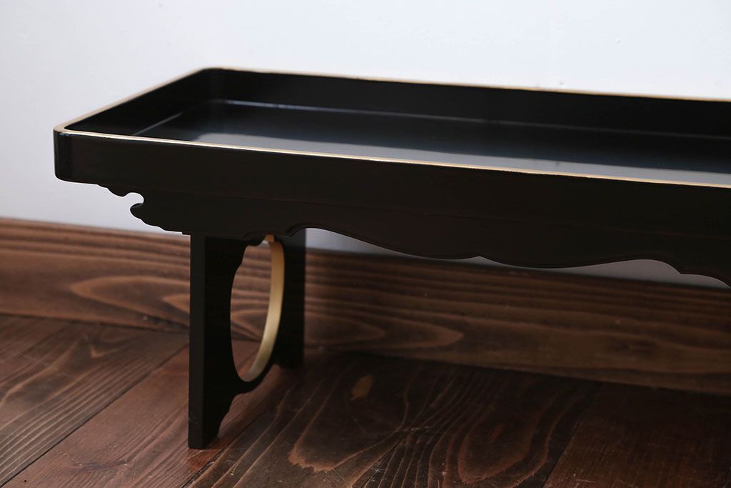 アンティーク雑貨　古民具・骨董　大正〜昭和初期・木製折り畳み膳2客(黒漆)