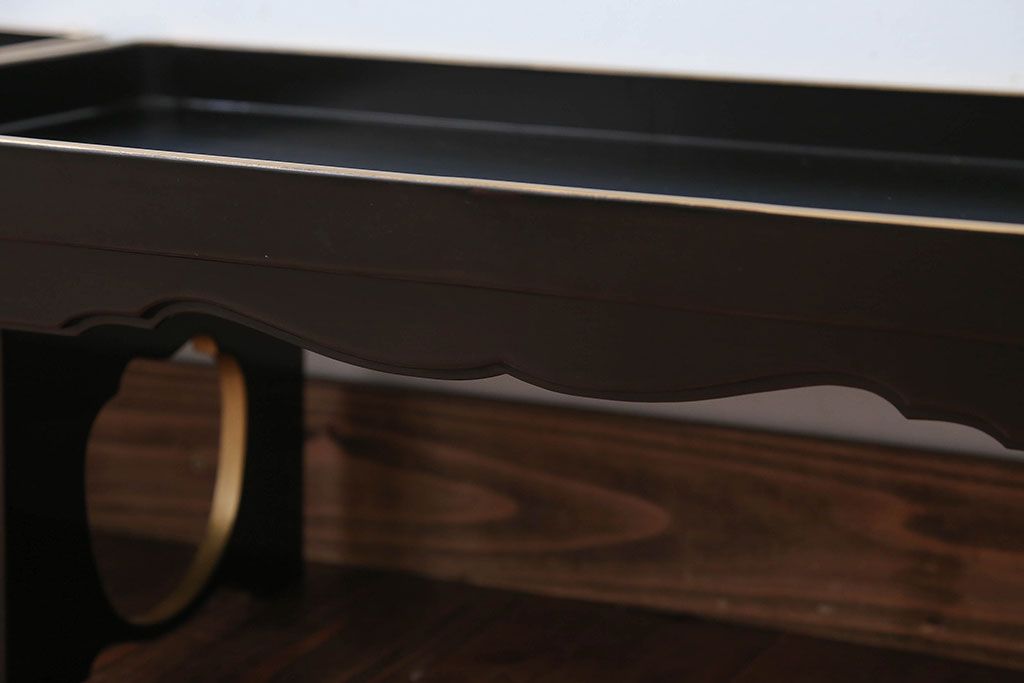 アンティーク雑貨　古民具・骨董　大正〜昭和初期・木製折り畳み膳2客(黒漆)