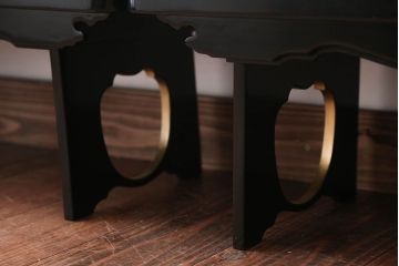 アンティーク雑貨　古民具・骨董　大正〜昭和初期・木製折り畳み膳2客(黒漆)