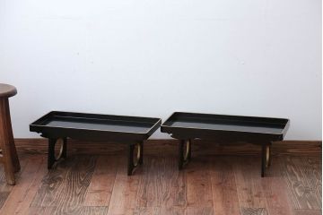 アンティーク雑貨　古民具・骨董　大正〜昭和初期・木製折り畳み膳2客(黒漆)