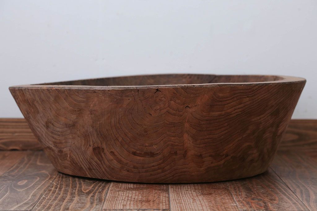 アンティーク雑貨　古民具・骨董　とても大きな古い木製のくりぬき木鉢