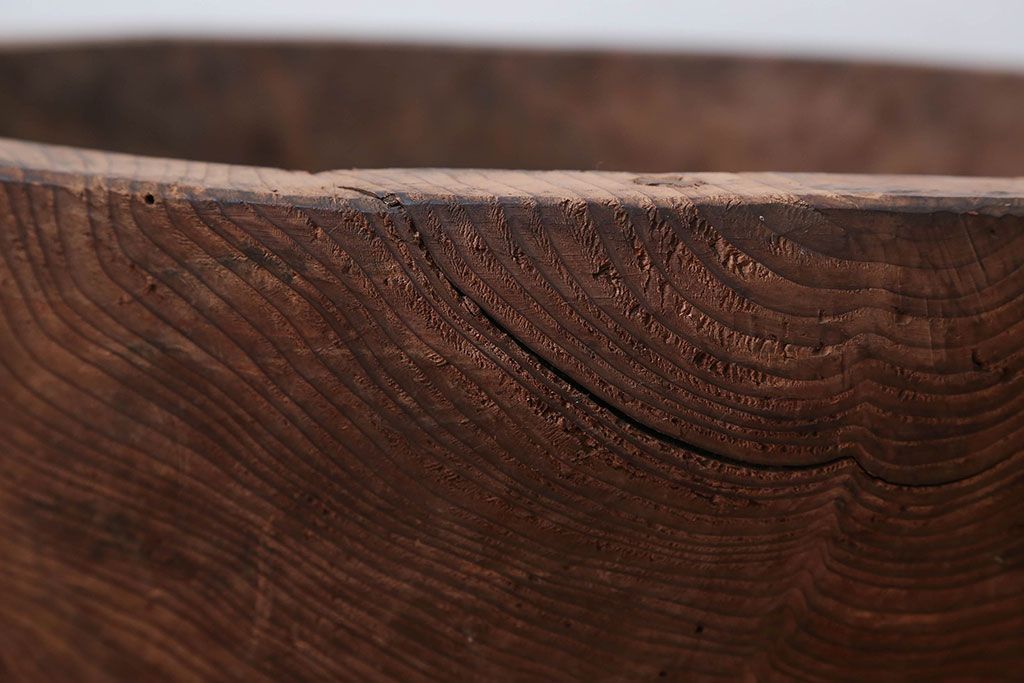 アンティーク雑貨　古民具・骨董　とても大きな古い木製のくりぬき木鉢