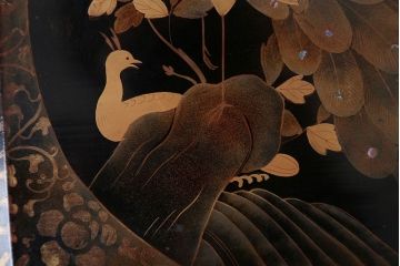 アンティーク雑貨　古民具・骨董　古い蒔絵梨地菓子箱(孔雀の図)