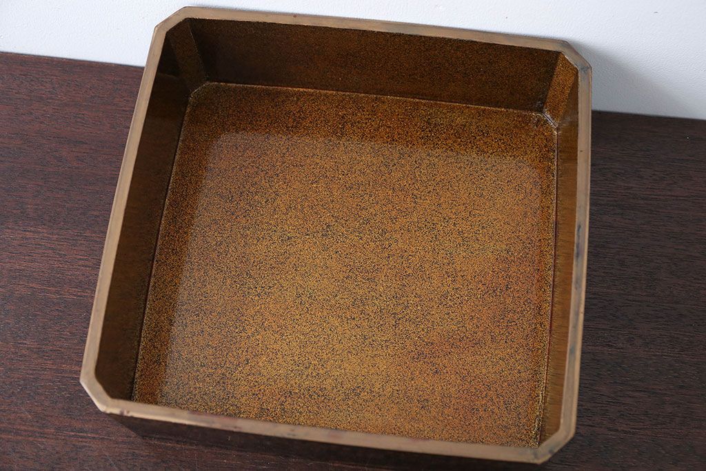 アンティーク雑貨　古民具・骨董　古い蒔絵梨地菓子箱(孔雀の図)