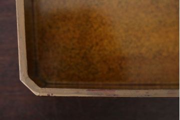 アンティーク雑貨　古民具・骨董　古い蒔絵梨地菓子箱(孔雀の図)