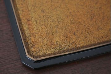 アンティーク雑貨　古民具・骨董　古い蒔絵梨地菓子箱(孔雀の図)