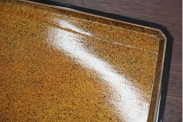 アンティーク雑貨　古民具・骨董　古い蒔絵梨地菓子箱(孔雀の図)