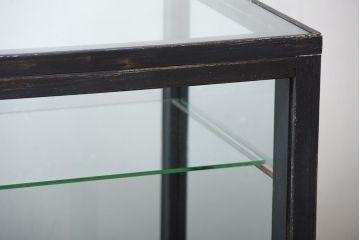 レトロ家具　昭和レトロ　鉄脚付き!ペイントオープンラックガラスケース