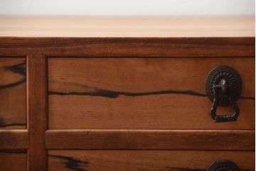 アンティーク家具　古民具・骨董　高級品!前面黒柿材・その他総桐材の6杯引き出し