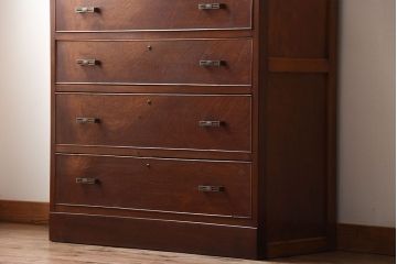 レトロ家具　昭和レトロ　モールガラスが入った古い木製のアンティークチェスト