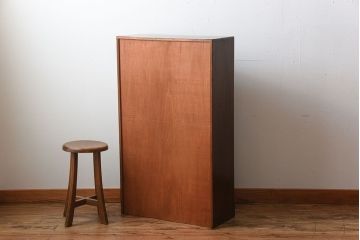 アンティーク家具　和製アンティーク　古い木製の小ぶりな変わり型本箱