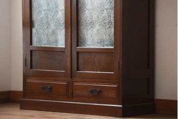 アンティーク家具　大正ロマン　おしゃれなデザインガラス入り!古いナラ材の大ぶりな高級本箱