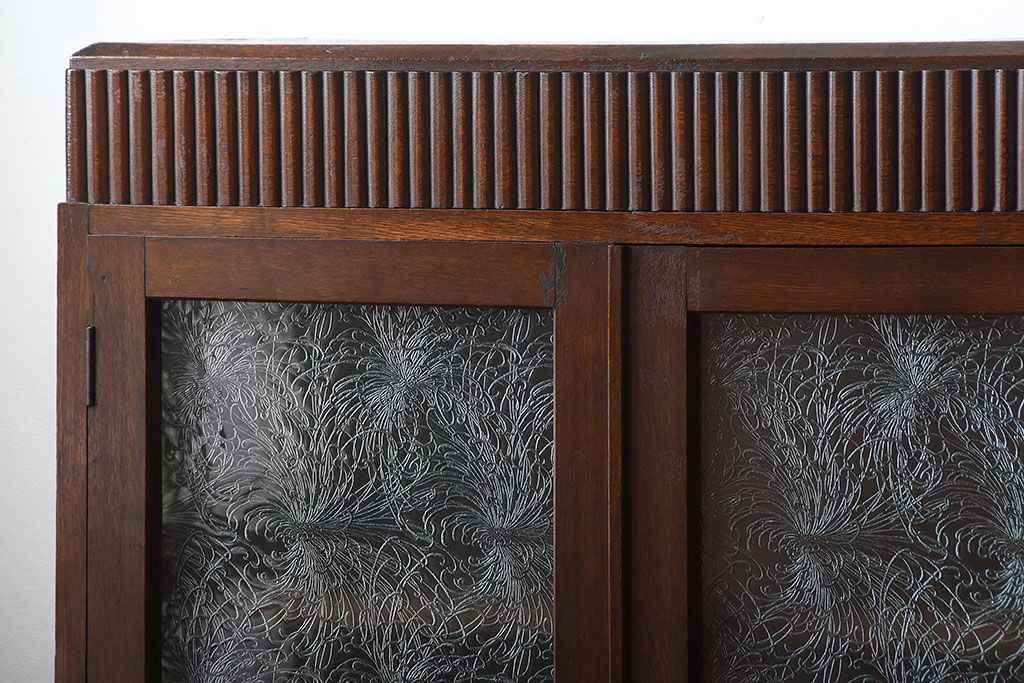 アンティーク家具　大正ロマン　おしゃれなデザインガラス入り!古いナラ材の大ぶりな高級本箱