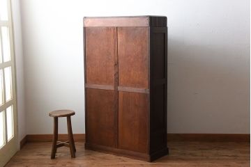 アンティーク家具　大正ロマン　おしゃれなデザインガラス入り!古いナラ材の大ぶりな高級本箱