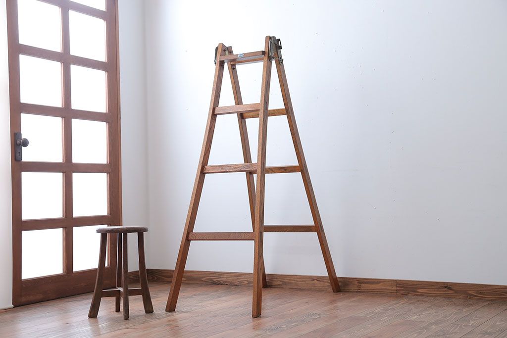 アンティーク雑貨　昭和レトロ　古いナラ材のアンティークウッドステップラダー(はしご・梯子・脚立)