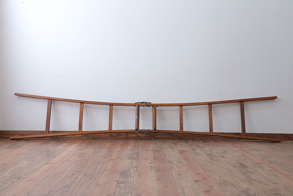 アンティーク雑貨　昭和レトロ　古いナラ材のアンティークウッドステップラダー(はしご・梯子・脚立)