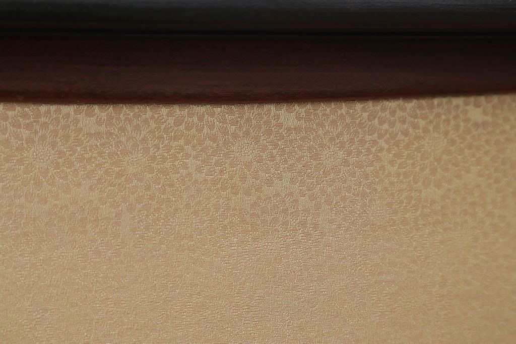 アンティーク家具　アンティーク　飾り棚付き!前面桑材の上品な収納棚