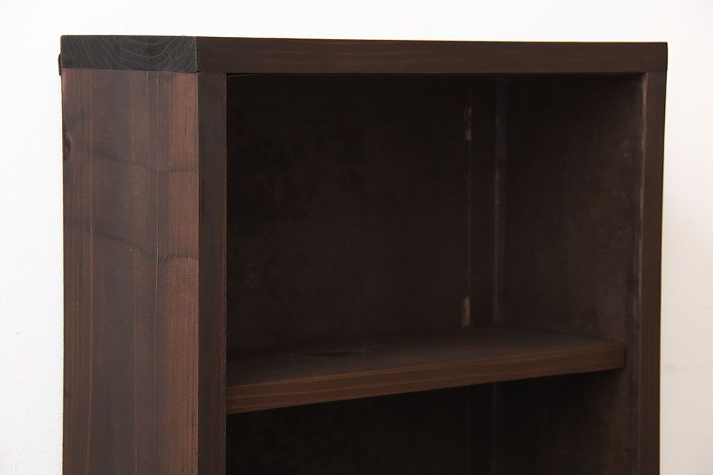 アンティーク家具　和製アンティーク　古い無垢材とブリキ板の壁掛けマス目収納棚(3)